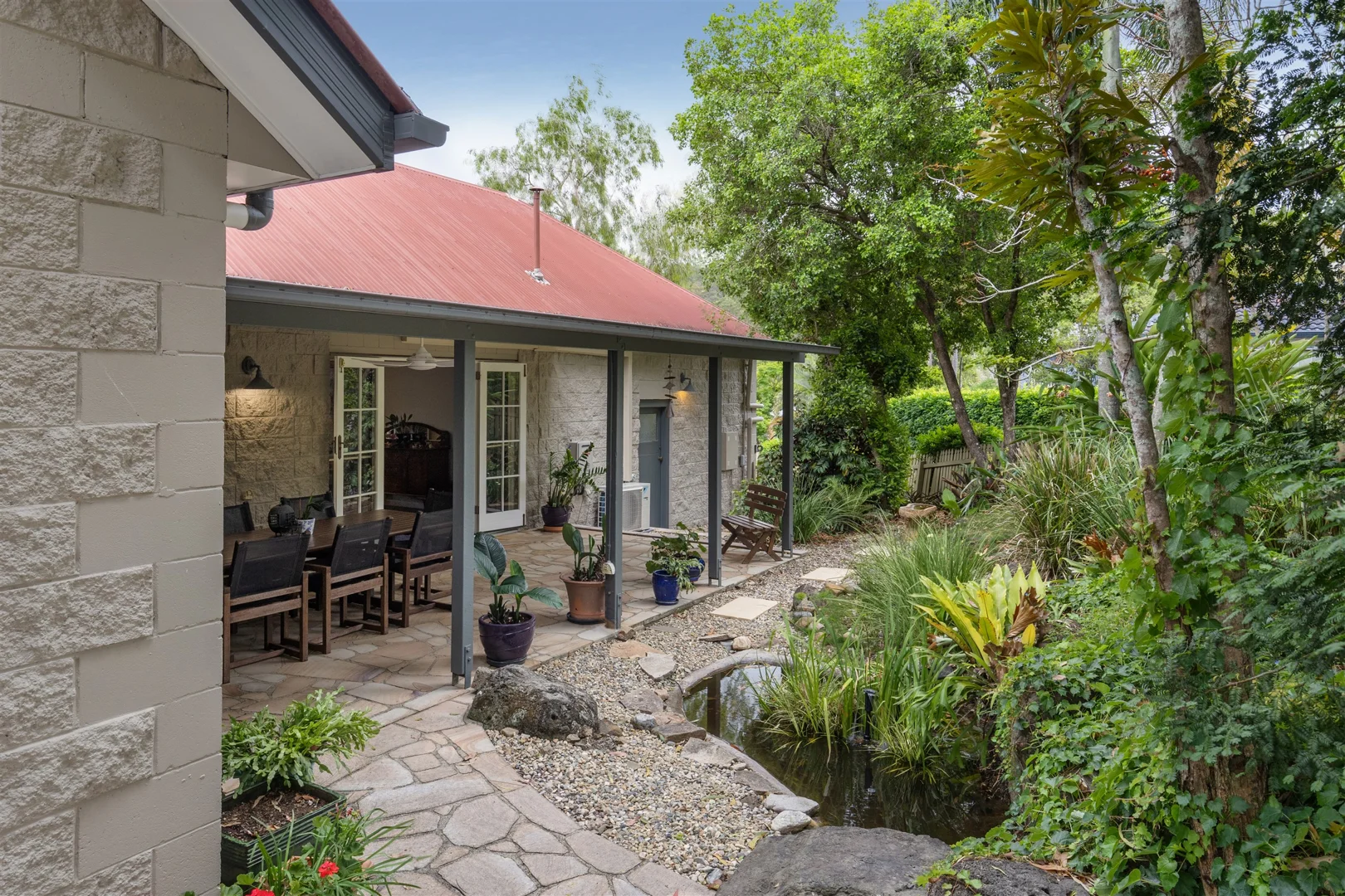 how to prepare an old house for sale