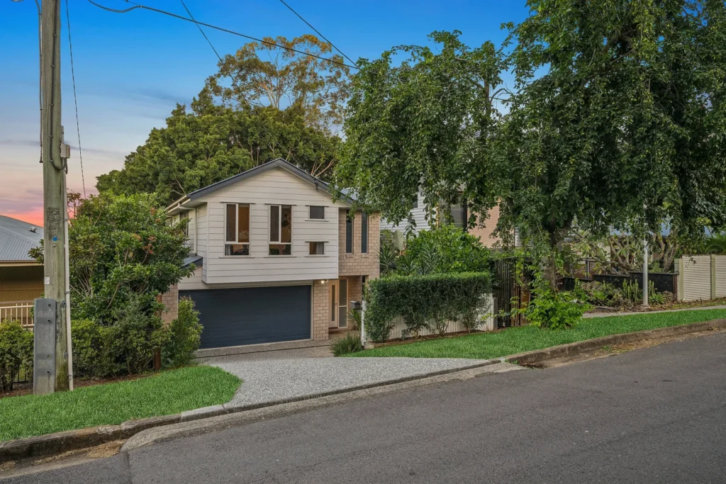 Mitchelton property price trends