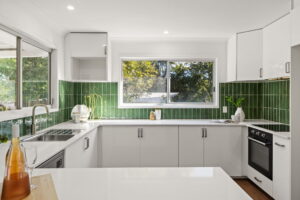 7 Caladenia Court, EVERTON HILLS, QLD 4053