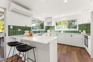 7 Caladenia Court, EVERTON HILLS, QLD 4053