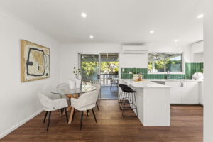 7 Caladenia Court, EVERTON HILLS, QLD 4053