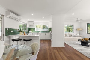 7 Caladenia Court, EVERTON HILLS, QLD 4053