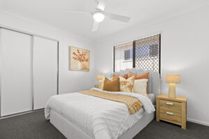 11 Creekside Court, EVERTON HILLS, QLD 4053