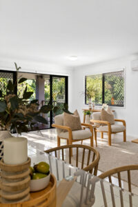 11 Creekside Court, EVERTON HILLS, QLD 4053