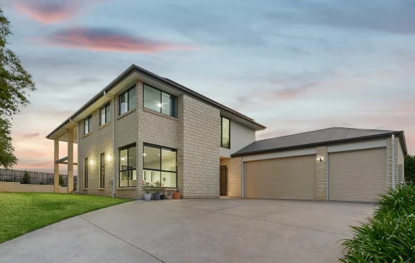 7 Hall Court Upper Kedron QLD 4055 - Sold House - Ray White Mitchelton