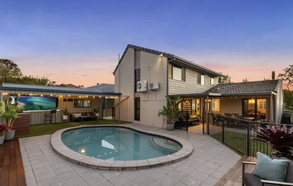 9 Kinbrace Street, Ferny Grove, QLD 4055 - Sold House - Ray White Mitchelton